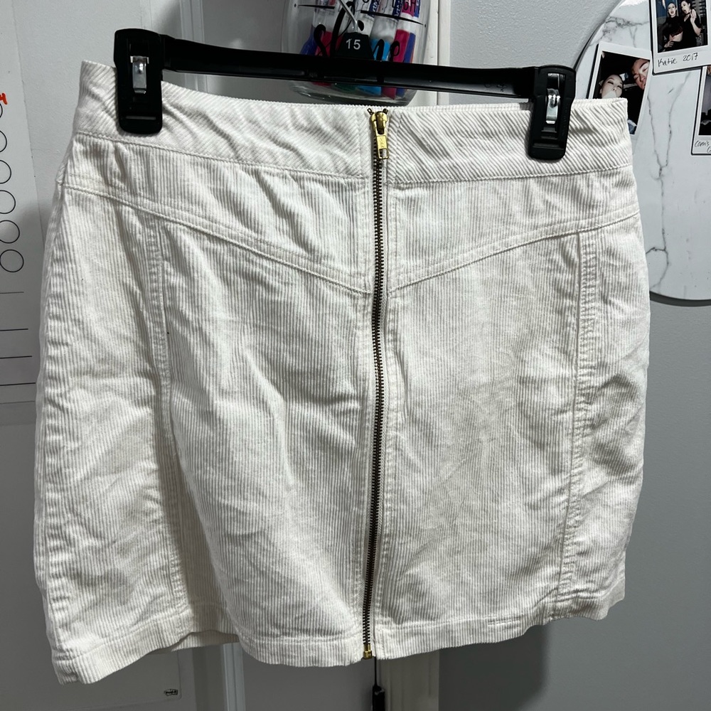 Wild Fable corduroy skirt with gold zipper front size 8